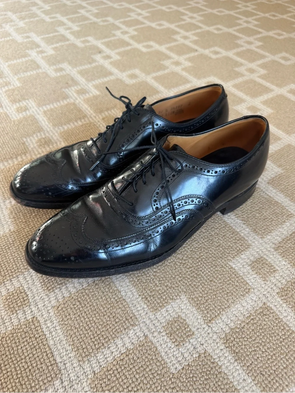 Johnson & Murphy Black Leather Wingtip Oxford Dress Shoes USA Men’s 10